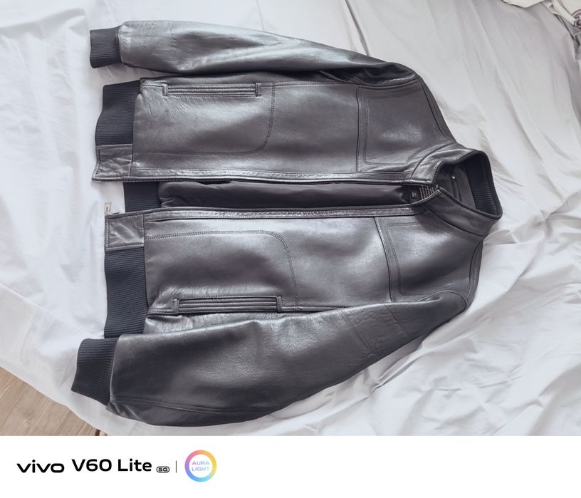 Продам жажанную куртку