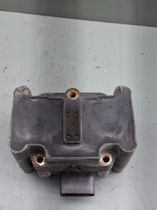 Bobina inductie 032 905 106B Volkswagen VW Golf 2004