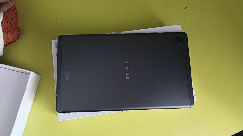 Продам планшет Galaxy Tab A7 lite