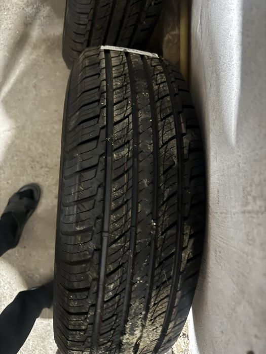 Автошины летние новые r17