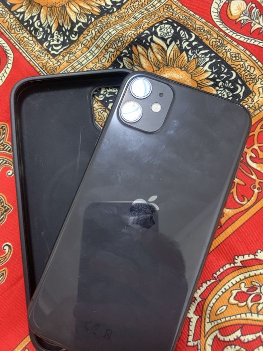 Продам айфон 11 или обменаю