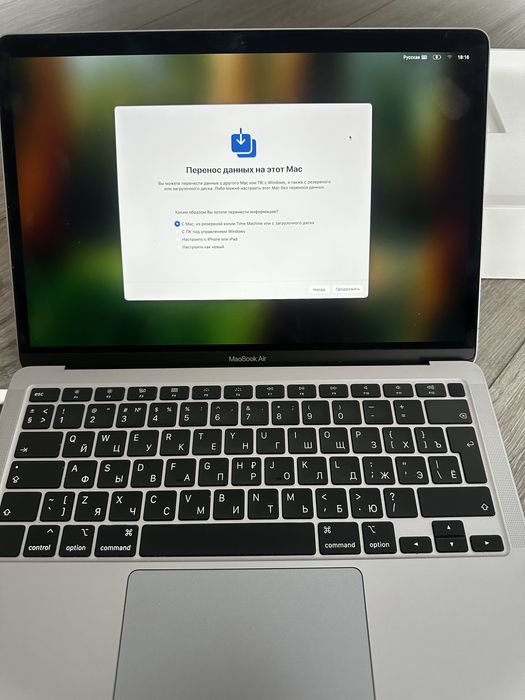 Macbook Air 13 2020 года