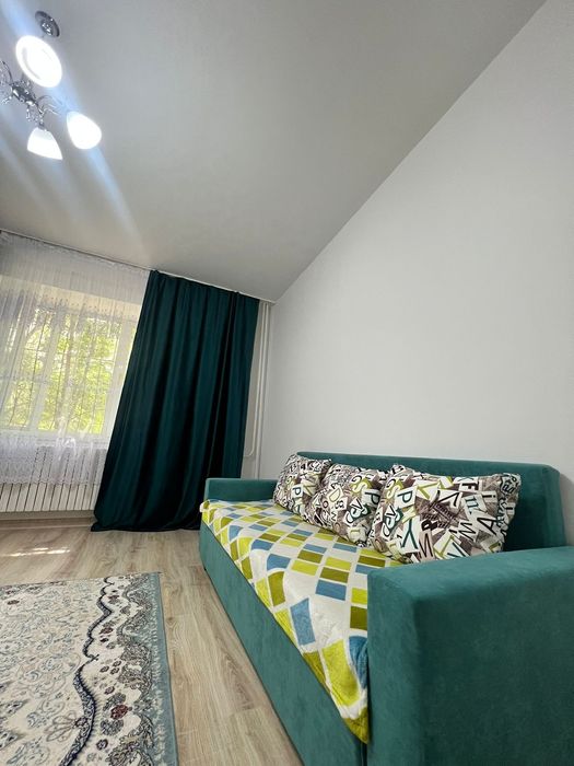 2 ком квартира район Рахат,драматеатра