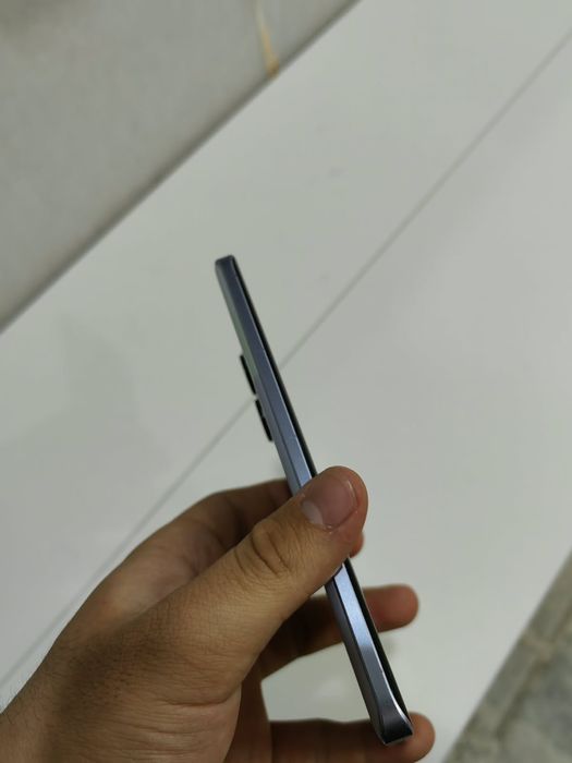 Redmi Note 13 Pro+ 5G (8/256GB) — IP68 / 200MP / 120W