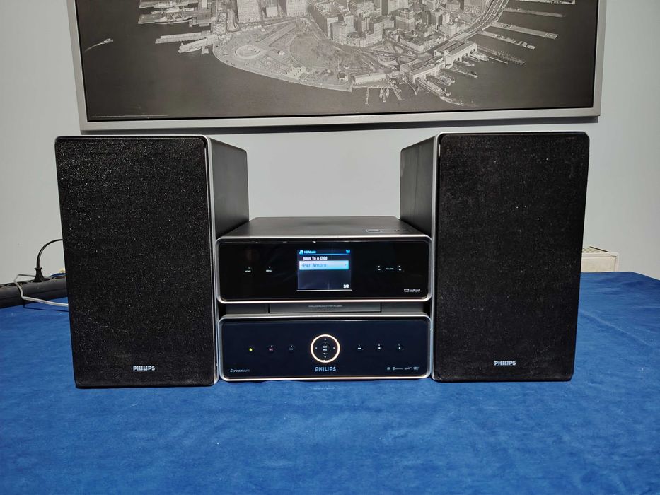 PHILIPS MCi500H Wireless Micro System, nu se aude în  boxe.