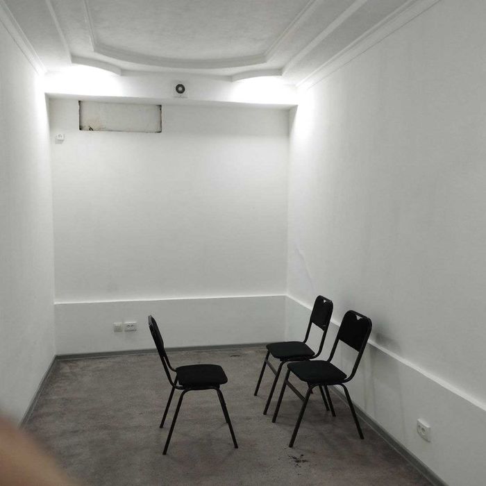 Шахар марказида цокол этажда офис, Versal, Florensiya қаторида