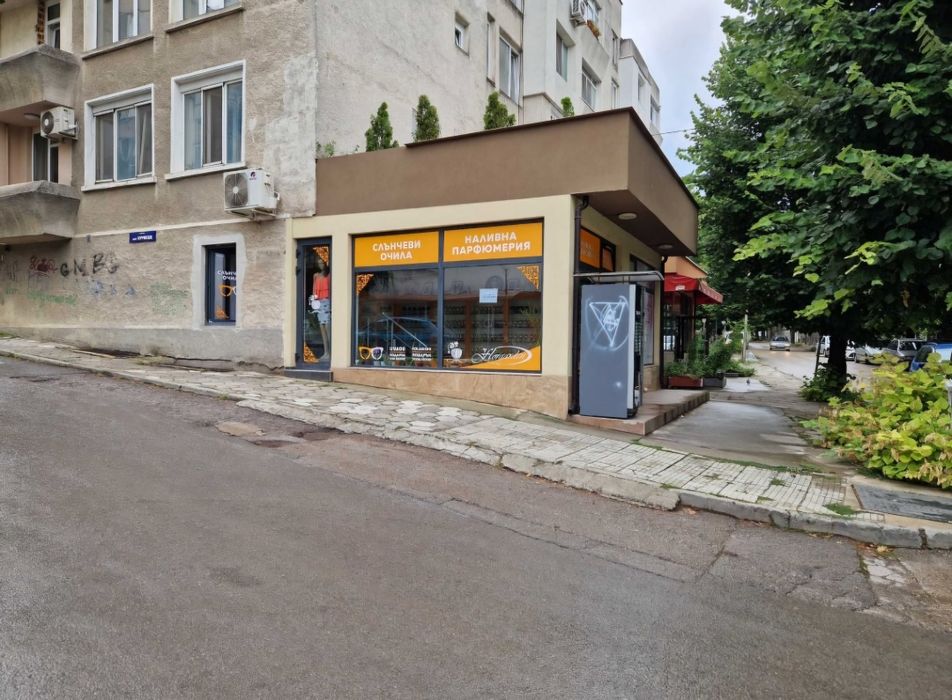Дава се под наем Магазин в Шумен, Херсон - 40 кв.м за 398.82 € - Снимка #4
