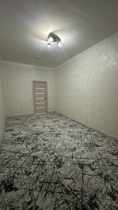 Продается 2 ух комнатная квартира 63000