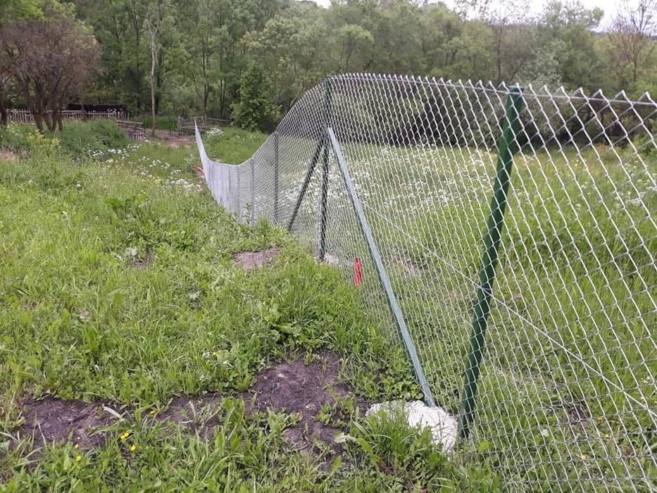 Construim garduri și porți exact după cerințele dumneavoastră