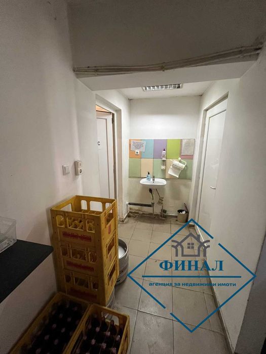 Търговски обект в с. Хан Крум