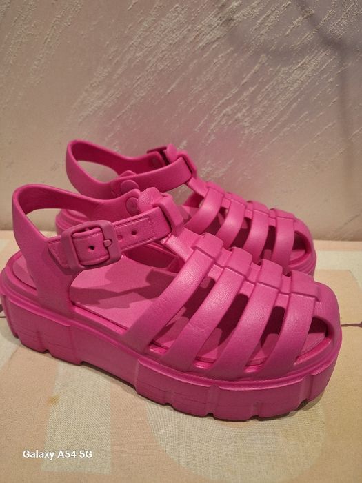 Силиконови сандали