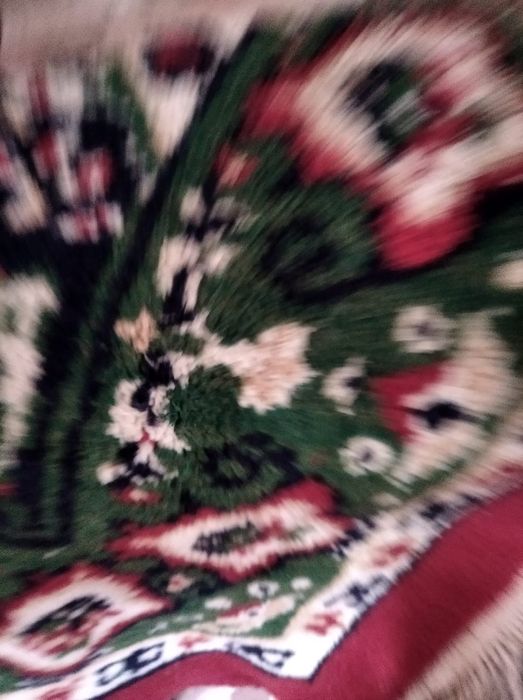 Продам ковры, б/у, после химчистки, в отличном виде.