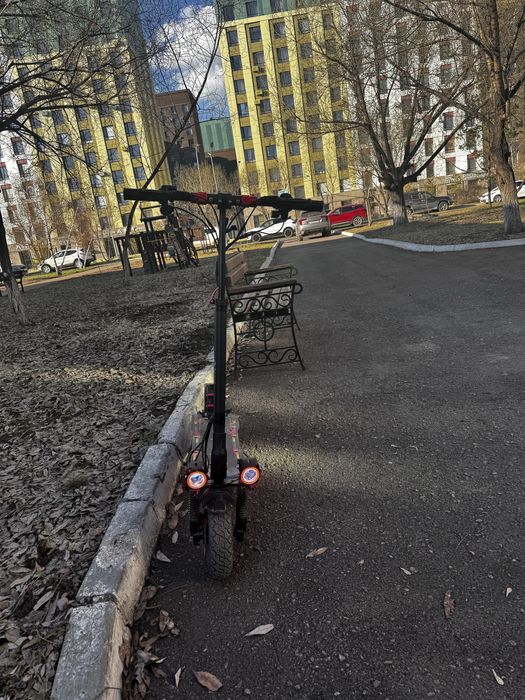 Элеткросасокат без горантий