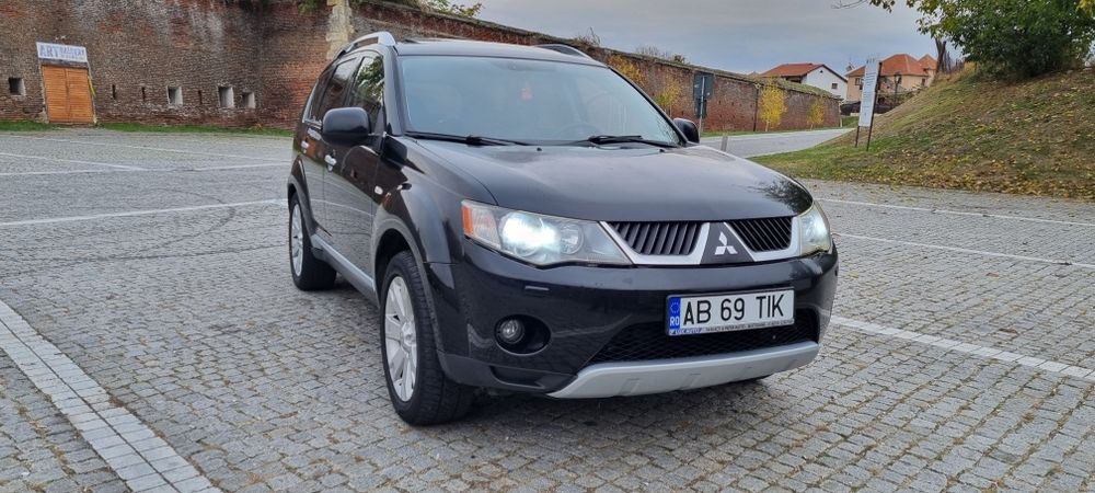Mitsubishi Outlander 2008 diesel, 2.450 € — imagine 4