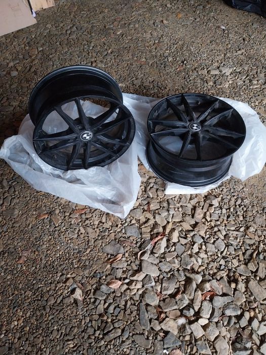 Vând set 4 jante BMW R 18