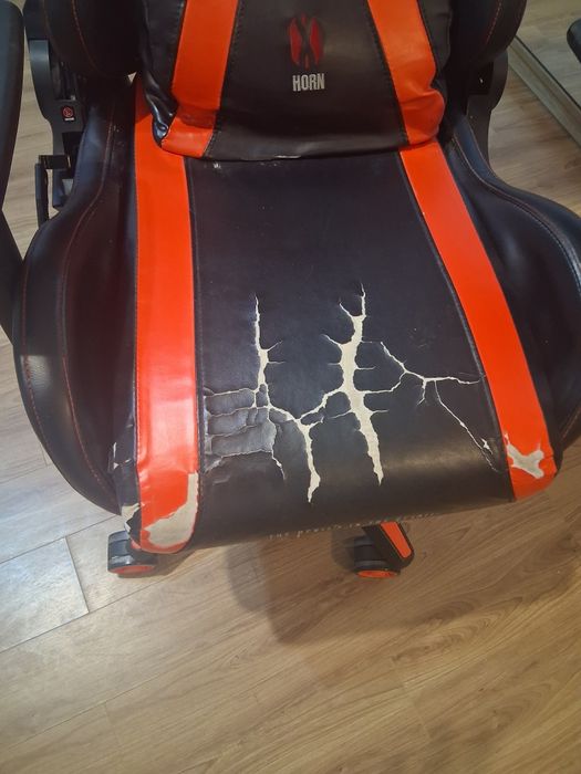 Vand scaun de gaming