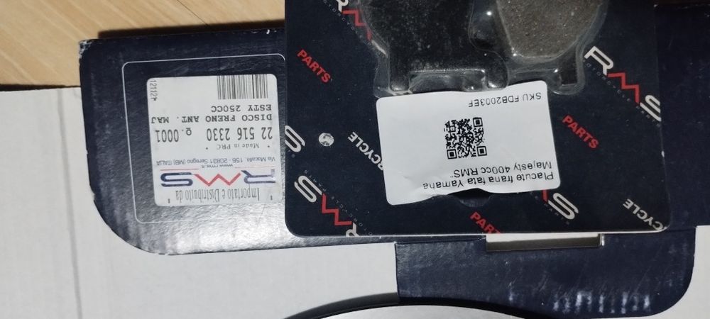 Vând sea sa honda cbf 600 disc frana fata Yamaha Majesty cu placute