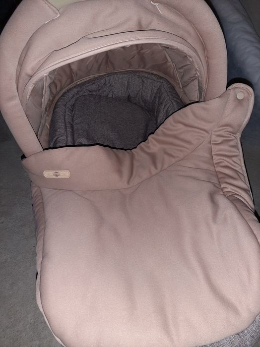 Детска количка +зимен кош+чанта