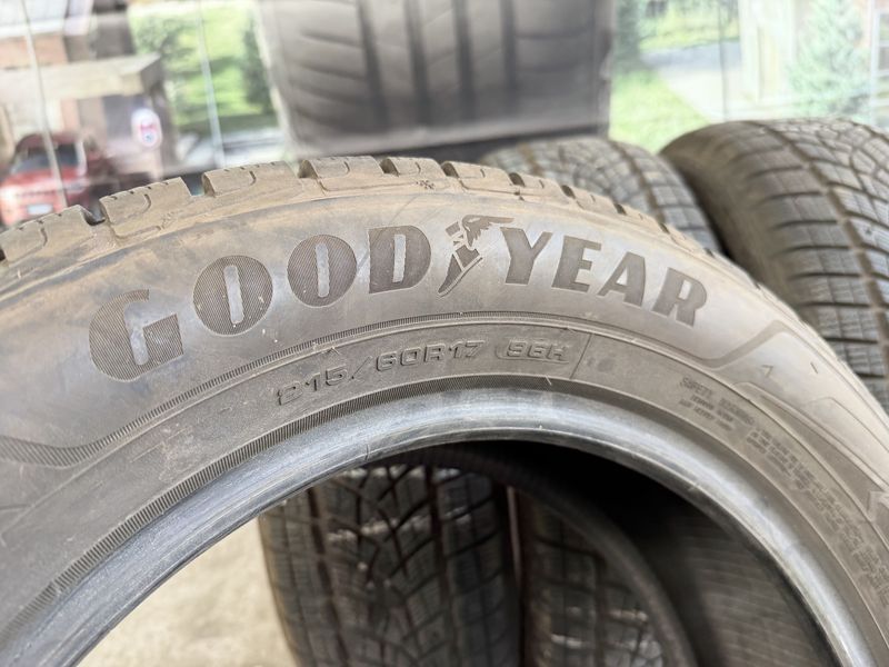 215/60/17 GOODYEAR 4бр
