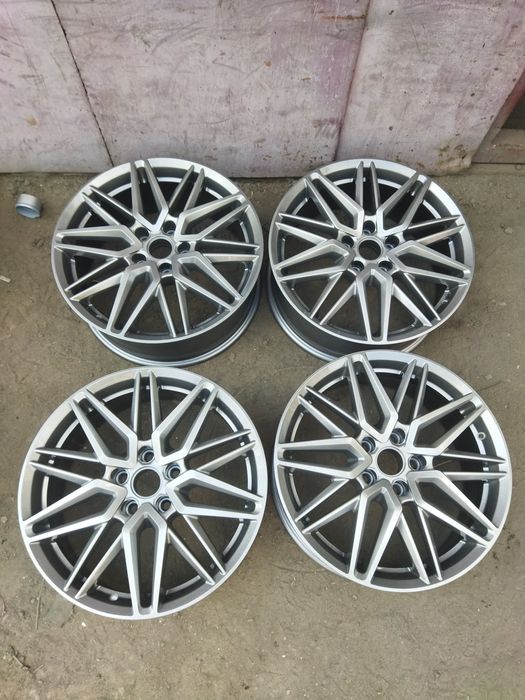 Диски Тойота на 18