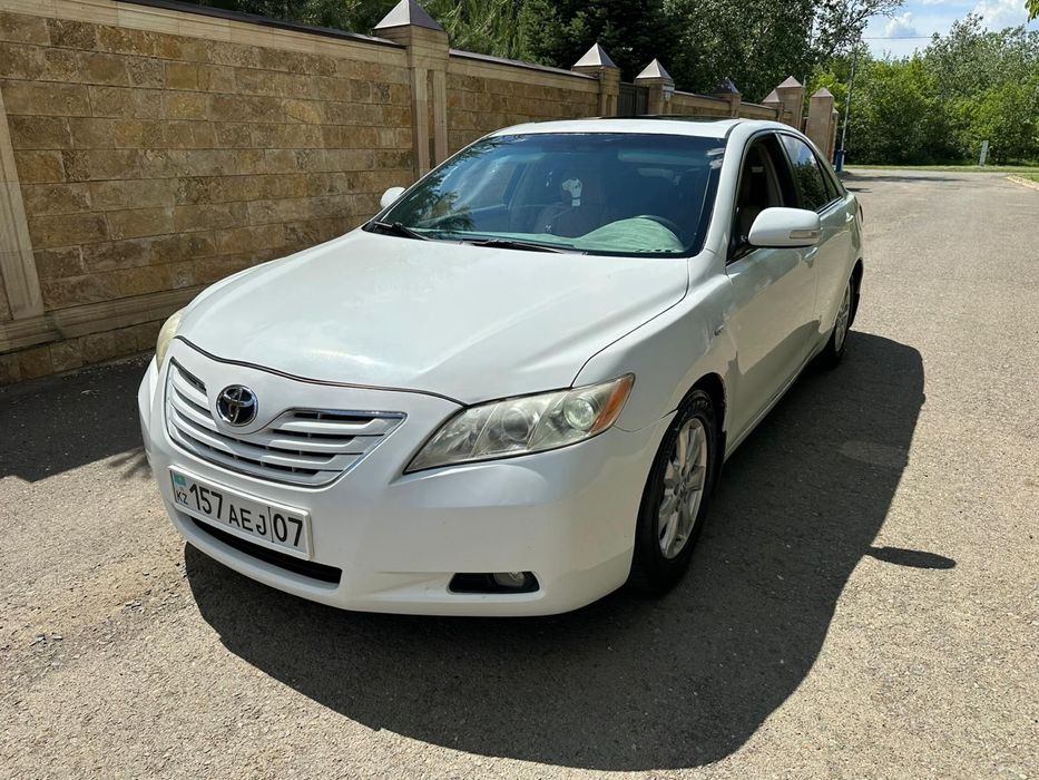 Продам тайота камри 40