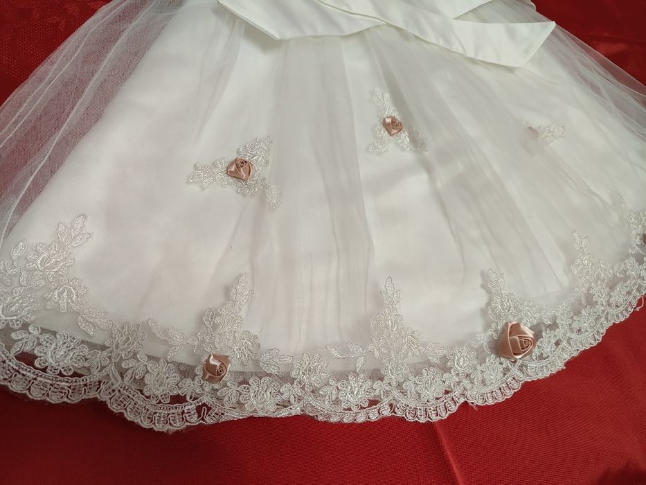 Rochie elegantă aprox. 8-9 ani