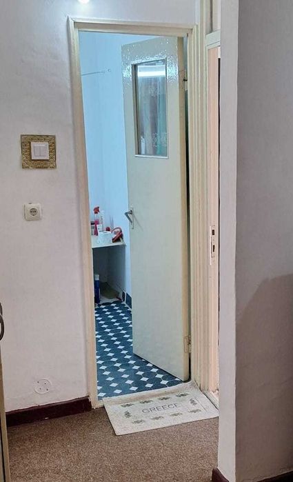 Apartament cu 2 camere,cartier Rovine.