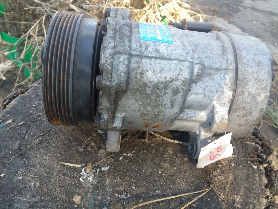 Продам компрессор на фольцваген шарон.
