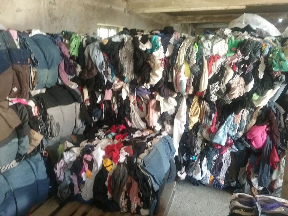 Geci groase și pulovere oferta