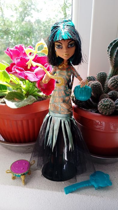Păpușa Monster High Cleo de Nile Ghouls Rule 2008 G1