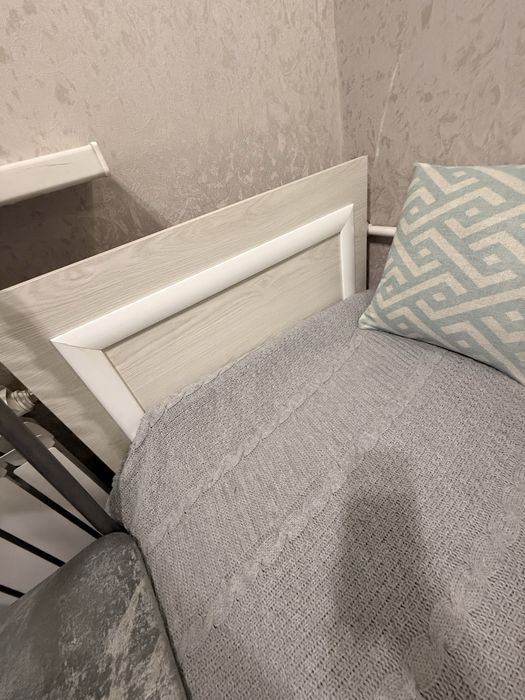 Кровать односпальная