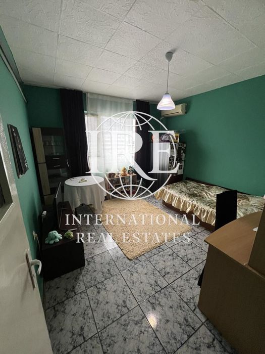 Продава се Тристаен апартамент в Варна, Цветен квартал - 63 кв.м за 1214 €/кв.м - Снимка #6