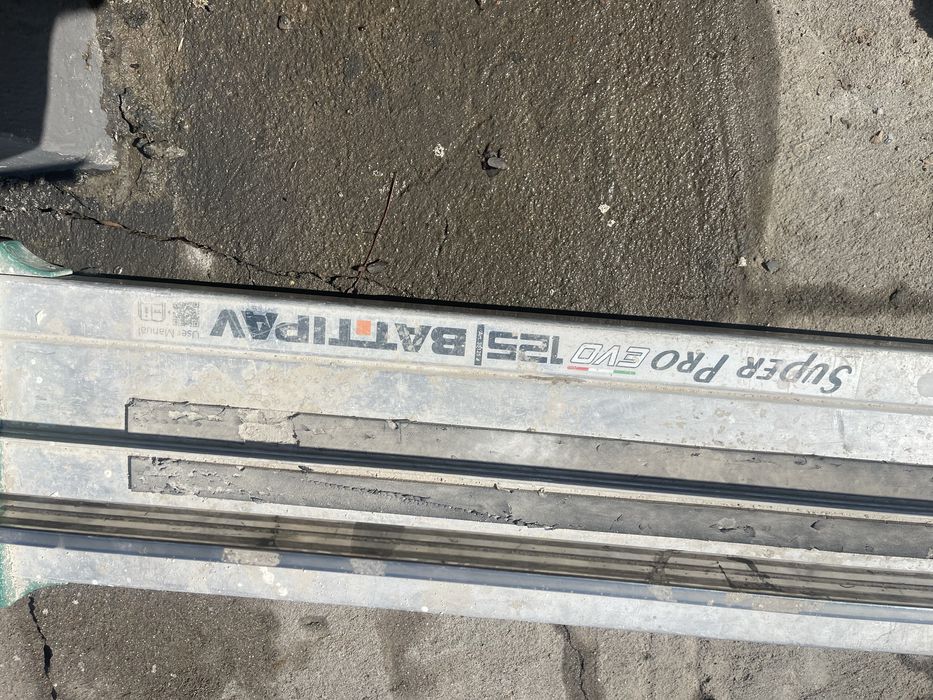 Прлдам кафелярезку