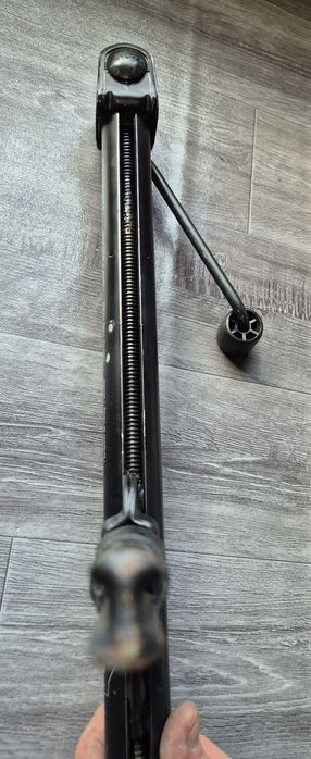 Оригинален крик мерцедес W210