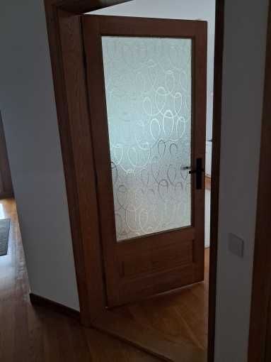 Vand 3 usi din stejar
