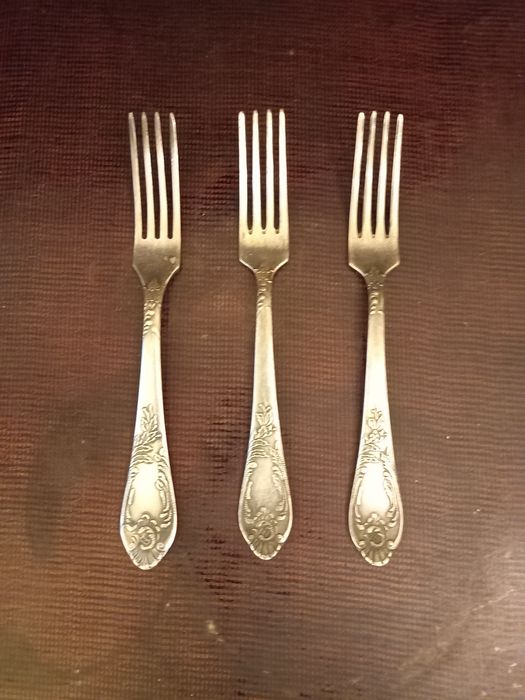 Мельхиоровые ложки и лопатки для торта СССР.