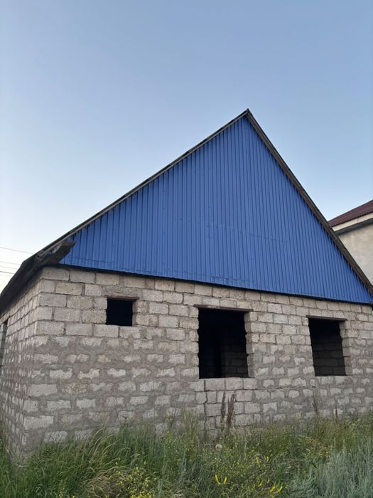 Продам недостойный частный дом