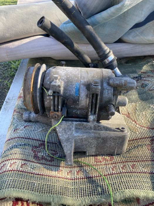 Продам компрессор на ауди б4