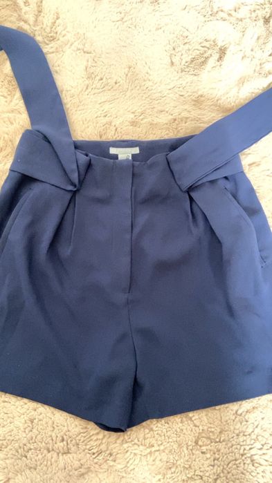 Pantaloni scurti de vara