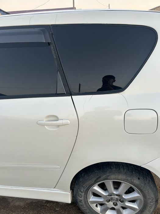 Ипсум 2004 ж.Газ бензин.