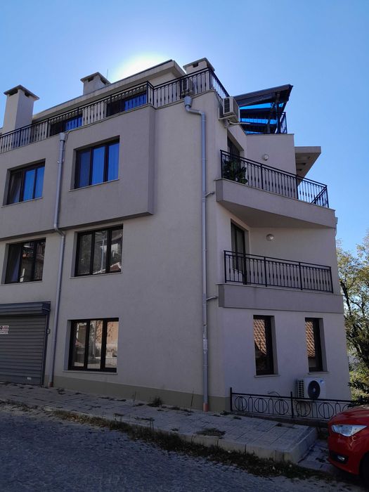 Продава се Двустаен апартамент в Пловдив, Център - 59 кв.м за 2356 €/кв.м - Снимка #1