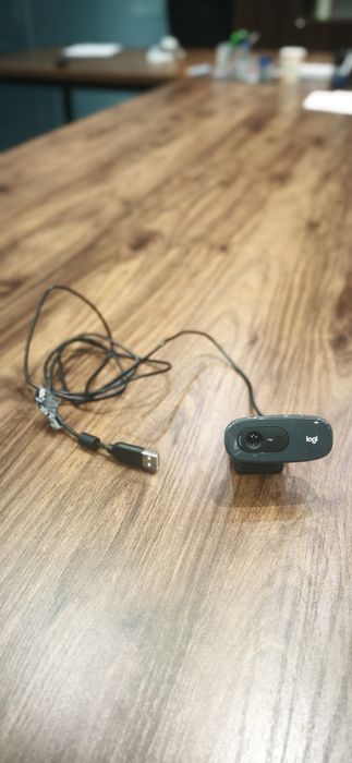 Веб-камера Logitech C270