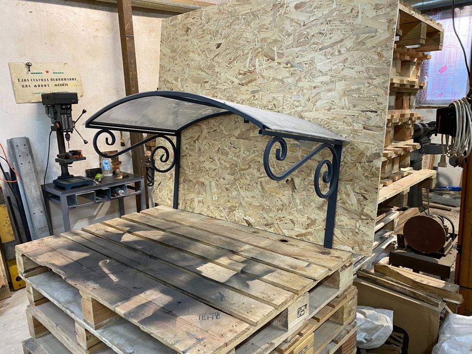 Козирка/навес /заслон