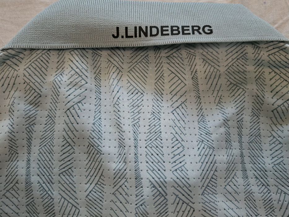J lindeberg-Страхотна Ориг.тениска Нова!!!