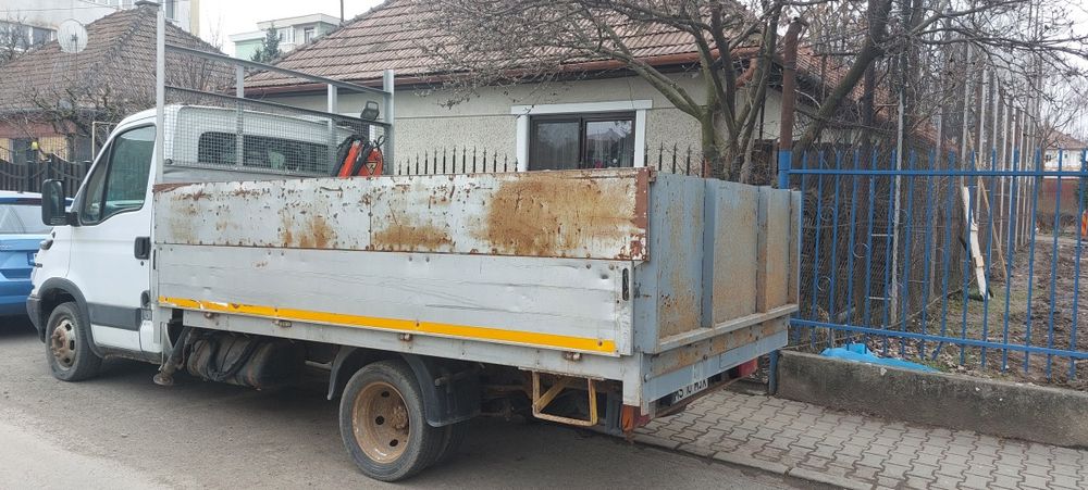 Iveco Daily cu macara (origine Anglia)