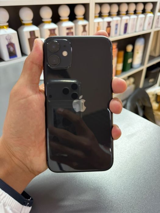 iPhone 11 128gb akb76%