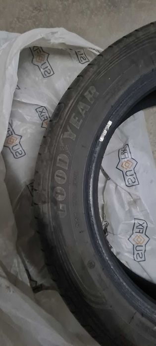 Автошины 215/55/17