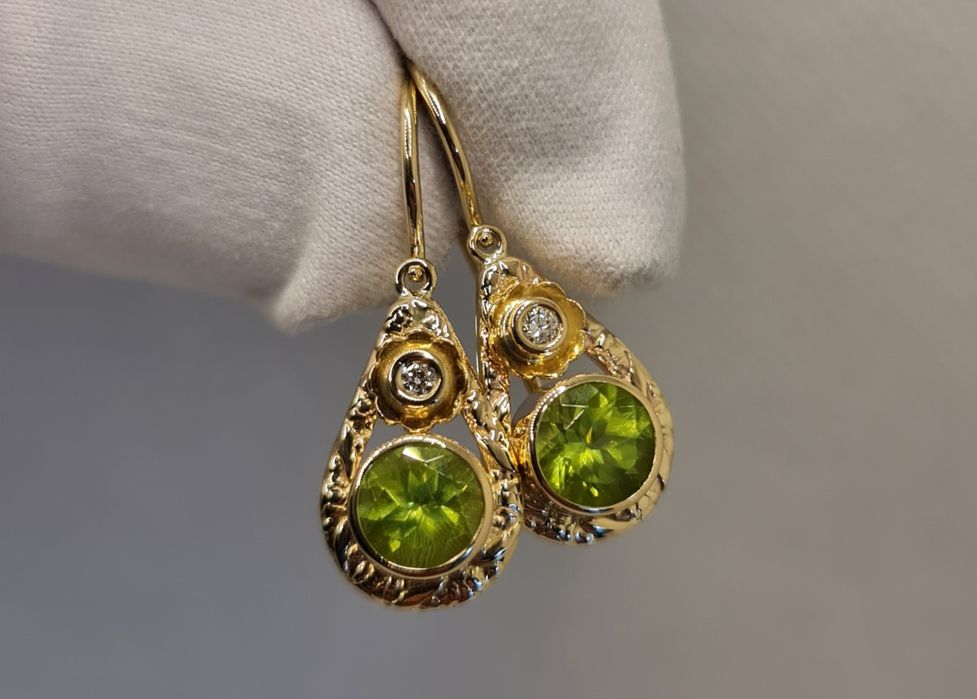 Cercei aur 14k cu diamante și peridot natural