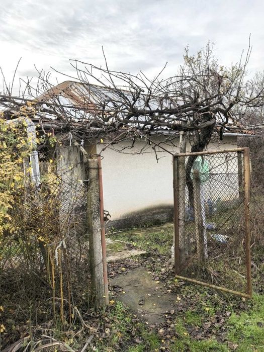 Продава се Къща в Плевен, м-т Мъртва долина - 20 кв.м за 424 €/кв.м - Снимка #1