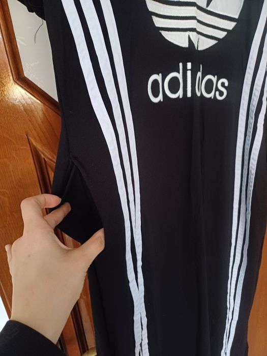 Rochiță Adidas nouă